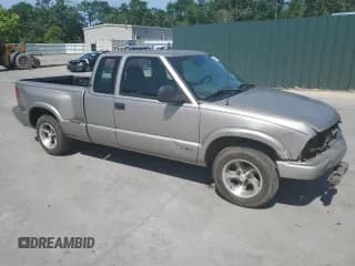 ✅ 1998 Chevrolet S-10 LS • VIN: 1GCCS19X2W8142549 • Лот: 54670265. Опубликован ранее на Copart с пробегом 184 711 миль. Бесплатный доступ к архиву аукционных продаж из США и подробный отчёт об истории автомобиля на DreamBid. Изображение 4.