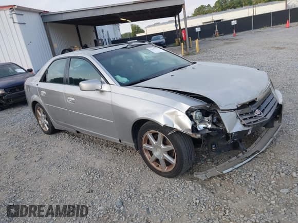 ✅ 2004 Cadillac CTS • VIN: 1G6DM577440184423 • Lot: 42879037. Wystawiony na IAAI z przebiegiem Nie podano. Bezpłatny archiwum sprzedaży aukcyjnych z USA i szczegółowy raport historii pojazdu na DreamBid. Zdjęcie 1.