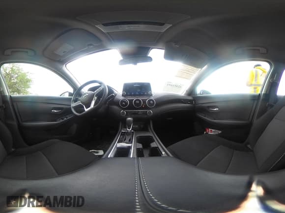 ✅ 2024 Nissan Sentra SV • VIN: 3N1AB8CV5RY293677 • Lot: 42451691. Listed on IAAI with 14,401 mi. Free auction sales archive from the USA and detailed vehicle history report at DreamBid. Image 22.