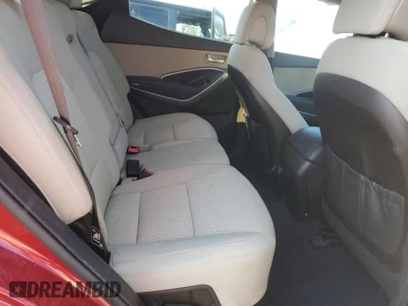 ✅ 2015 Hyundai Santa Fe • VIN: 5XYZTDLB9FG281964 • Lot: 85708895. Wystawiony na Copart z przebiegiem 46 974 mil. Bezpłatny archiwum sprzedaży aukcyjnych z USA i szczegółowy raport historii pojazdu na DreamBid. Zdjęcie 11.