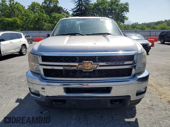 ✅ 2011 Chevrolet Silverado 2500HD LT • VIN: 1GC0KXCG1BF153837 • Lot: 61608895. Listed on Copart with 194,609 mi. Free auction sales archive from the USA and detailed vehicle history report at DreamBid. Image 5.