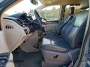 ✅ 2010 Volkswagen Routan SE • VIN: 2V4RW3D15AR272678 • Lot: 94358235. Listed on Copart with 144,007 mi. Free auction sales archive from the USA and detailed vehicle history report at DreamBid. Image 7.
