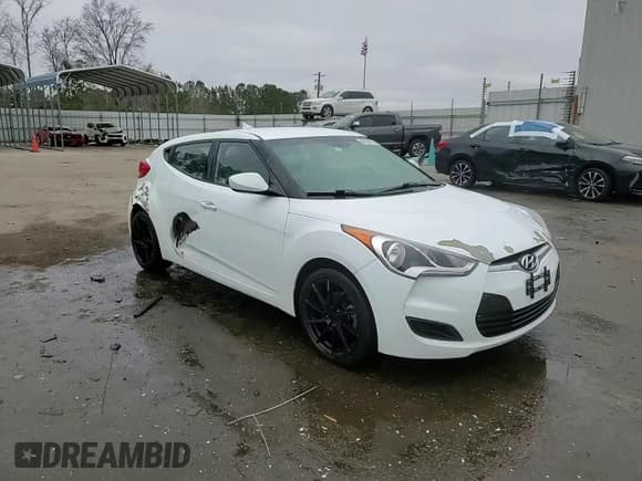 ✅ 2016 Hyundai Veloster • VIN: KMHTC6AD9GU269881 • Lot: 44504735. Wystawiony na Copart z przebiegiem 132 673 mil. Bezpłatny archiwum sprzedaży aukcyjnych z USA i szczegółowy raport historii pojazdu na DreamBid. Zdjęcie 13.