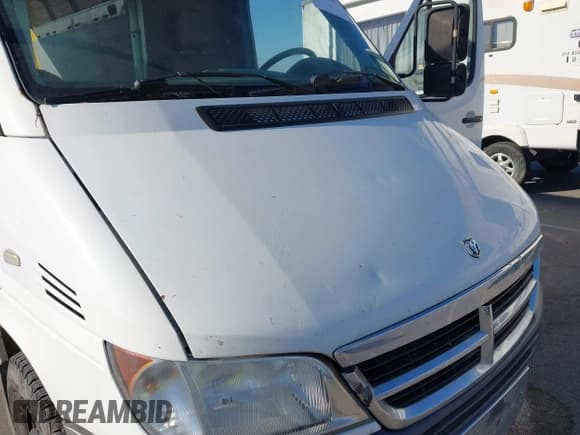 ✅ 2005 Dodge Sprinter • VIN: WD0PD744855848119 • Лот: 43297015. Опубликован ранее на IAAI с пробегом 202 212 миль. Бесплатный доступ к архиву аукционных продаж из США и подробный отчёт об истории автомобиля на DreamBid. Изображение 19.