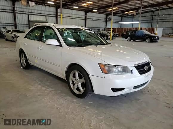 2008 Hyundai Sonata SE with VIN 5NPEU46F08H385880, listed as a Copart auction lot 67076544 with 124,138 mi miles and Salvage title. Bid and sale history available at DreamBid. Image 10.