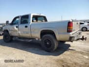 ✅ 2004 GMC Sierra 2500HD SLT • VIN: 1GTHK23274F260887 • Lot: 46898535. Wystawiony na Copart z przebiegiem Nie podano. Bezpłatny archiwum sprzedaży aukcyjnych z USA i szczegółowy raport historii pojazdu na DreamBid. Zdjęcie 2.