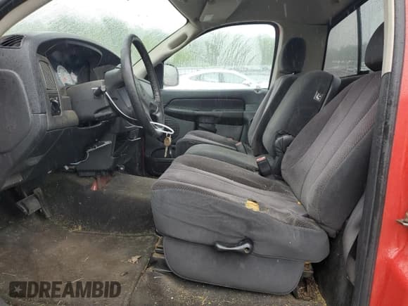 ✅ 2003 Dodge 1500 ST • VIN: 1D7HU16D43J672591 • Лот: 57947595. Опубликован ранее на Copart с пробегом 197 174 миль. Бесплатный доступ к архиву аукционных продаж из США и подробный отчёт об истории автомобиля на DreamBid. Изображение 7.