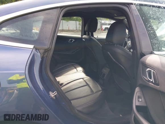 ✅ 2023 BMW 2 Series 228i xDrive • VIN: WBA73AK09P7M11999 • Lot: 42607008. Listed on IAAI with 23,271 mi. Free auction sales archive from the USA and detailed vehicle history report at DreamBid. Image 8.