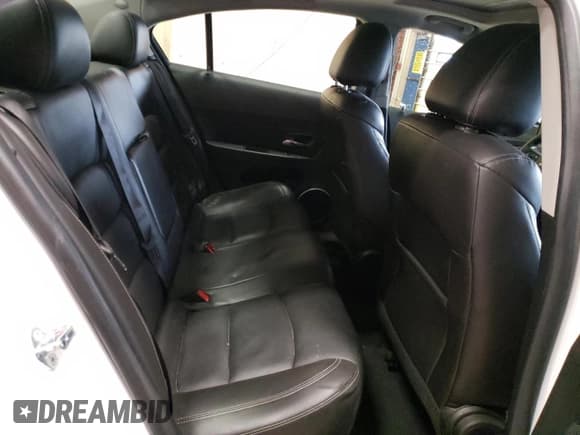 ✅ 2015 Chevrolet Cruze LTZ • VIN: 1G1PG5SB0F7271221 • Lot: 70663042. Listed on Copart with 62,086 mi. Free auction sales archive from the USA and detailed vehicle history report at DreamBid. Image 10.