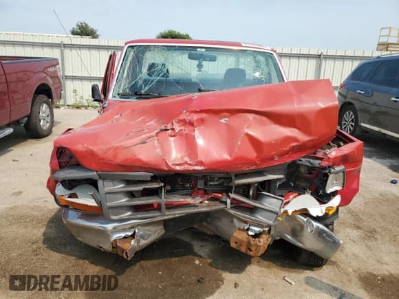 ✅ 1994 Ford F-150 • VIN: 1FTEF15N0RLA43490 • Lot: 67835065. Wystawiony na Copart z przebiegiem Nie podano. Bezpłatny archiwum sprzedaży aukcyjnych z USA i szczegółowy raport historii pojazdu na DreamBid. Zdjęcie 5.