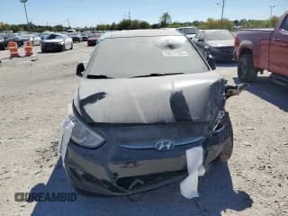 ✅ 2016 Hyundai Accent SE • VIN: KMHCT4AE1GU071857 • Лот: 74917784. Опубликован ранее на Copart с пробегом Не указан. Бесплатный доступ к архиву аукционных продаж из США и подробный отчёт об истории автомобиля на DreamBid. Изображение 5.