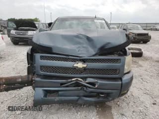 ✅ 2011 Chevrolet Silverado 1500 LT • VIN: 1GCRKSE34BZ143600 • Lot: 57847244. Listed on Copart with 286,640 mi. Free auction sales archive from the USA and detailed vehicle history report at DreamBid. Image 5.