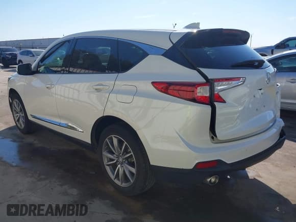✅ 2020 Acura RDX Technology • VIN: 5J8TC1H5XLL009562 • Lot: 43382861. Listed on IAAI with 32,563 mi. Free auction sales archive from the USA and detailed vehicle history report at DreamBid. Image 3.