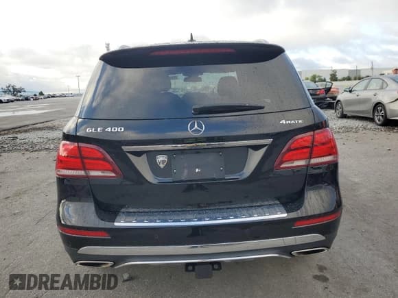 ✅ 2019 Mercedes-Benz GLE 400 • VIN: 4JGDA5GB6KB211824 • Lot: 90281045. Listed on Copart with 89,030 mi. Free auction sales archive from the USA and detailed vehicle history report at DreamBid. Image 6.