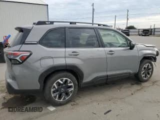 ✅ 2025 Subaru Forester Premium • VIN: JF2SLDDC9SH417196 • Lot: 76579274. Listed on Copart with 6,550 mi. Free auction sales archive from the USA and detailed vehicle history report at DreamBid. Image 3.
