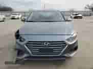 2020 Hyundai Accent SE z VIN 3KPC24A65LE115125, wystawiony jako Copart lot #42915904 z przebiegiem 52 946 mil mil oraz . Historia ofert i sprzedaży dostępna na DreamBid. Obrazek 5.