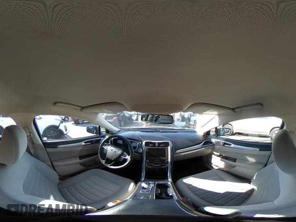 ✅ 2020 Ford Fusion SE • VIN: 3FA6P0HD7LR220324 • Lot: 43741132. Listed on IAAI with 217,178 mi. Free auction sales archive from the USA and detailed vehicle history report at DreamBid. Image 18.