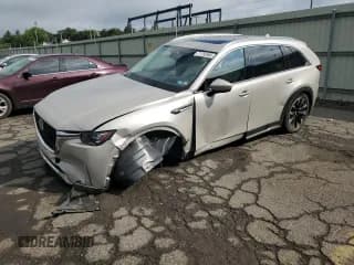 ✅ 2024 Mazda CX-90 Premium Plus • VIN: JM3KKEHA8R1124688 • Lot: 71792565. Listed on Copart with 44,603 mi. Free auction sales archive from the USA and detailed vehicle history report at DreamBid. Image 1.