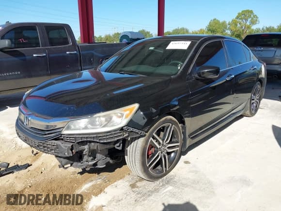 ✅ 2017 Honda Accord Sport • VIN: 1HGCR2F55HA020625 • Lot: 43697341. Wystawiony na IAAI z przebiegiem 132 395 mil. Bezpłatny archiwum sprzedaży aukcyjnych z USA i szczegółowy raport historii pojazdu na DreamBid. Zdjęcie 2.