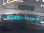 ✅ 2004 Chevrolet Suburban LS • VIN: 3GNFK16Z14G220272 • Лот: 41768348. Опубликован ранее на IAAI с пробегом 283 233 миль. Бесплатный доступ к архиву аукционных продаж из США и подробный отчёт об истории автомобиля на DreamBid. Изображение 15.