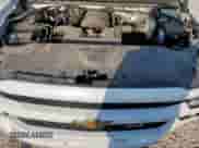 ✅ 2017 Chevrolet Silverado 1500 LT • VIN: 3GCUKREC5HG345793 • Lot: 85340215. Wystawiony na Copart z przebiegiem 83 587 mil. Bezpłatny archiwum sprzedaży aukcyjnych z USA i szczegółowy raport historii pojazdu na DreamBid. Zdjęcie 11.