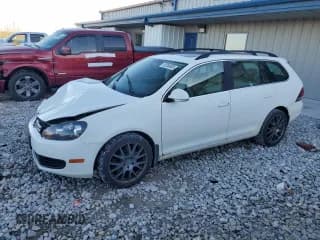 ✅ 2013 Volkswagen Jetta TDI w/Sunroof & Nav • VIN: 3VWPL7AJ5DM691838 • Lot: 92658635. Listed on Copart with 119,878 mi. Free auction sales archive from the USA and detailed vehicle history report at DreamBid. Image 1.