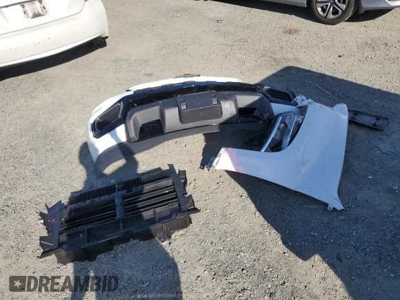 ✅ 2022 Chevrolet Colorado 2WD LT • VIN: 1GCGSCEN1N1215371 • Lot: 92118995. Listed on Copart with 37,932 mi. Free auction sales archive from the USA and detailed vehicle history report at DreamBid. Image 12.