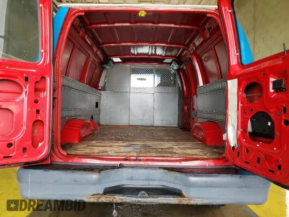 ✅ 2011 Ford Econoline Cargo Commercial • VIN: 1FTSE3EL3BDA38770 • Lot: 63881715. Listed on Copart with 153,607 mi. Free auction sales archive from the USA and detailed vehicle history report at DreamBid. Image 10.