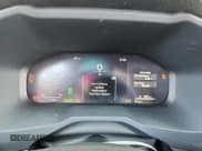 ✅ 2024 Toyota RAV4 XSE • VIN: JTMEB3FV5RD196978 • Лот: 90852765. Опубликован ранее на Copart с пробегом 21 838 миль. Бесплатный доступ к архиву аукционных продаж из США и подробный отчёт об истории автомобиля на DreamBid. Изображение 9.