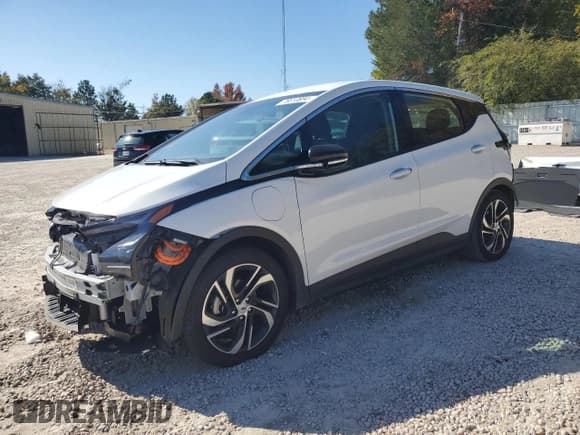 ✅ 2023 Chevrolet Bolt EV 2LT • VIN: 1G1FX6S06P4153001 • Lot: 76810884. Wystawiony na Copart z przebiegiem 12 303 mil. Bezpłatny archiwum sprzedaży aukcyjnych z USA i szczegółowy raport historii pojazdu na DreamBid. Zdjęcie 1.