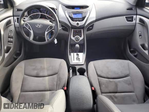 2012 Hyundai Elantra Limited с VIN KMHDH4AE4CU295818, выставлен на аукционе Copart как лот 85600575 с пробегом 162 183 миль миль и Списание • Salvage title. История ставок и продаж доступна на DreamBid. Изображение 8.