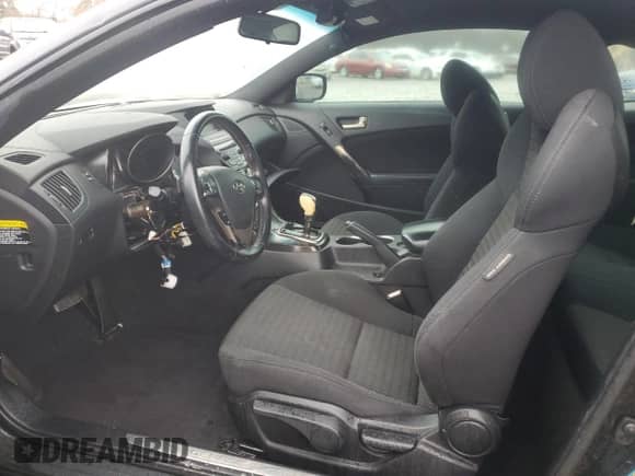 2013 Hyundai Genesis Coupe 2.0T с VIN KMHHT6KD1DU081940, выставлен на аукционе Copart как лот 82597674 с пробегом 205 432 миль миль и Чистый • Clean title. История ставок и продаж доступна на DreamBid. Изображение 7.