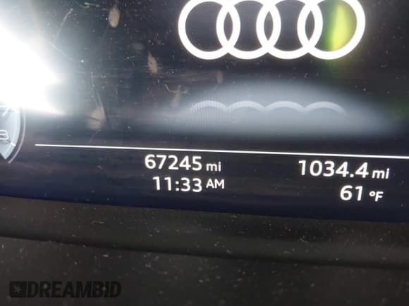 ✅ 2020 Audi Q3 Premium Plus • VIN: WA1BECF36L1086470 • Lot: 43433212. Listed on IAAI with 67,245 mi. Free auction sales archive from the USA and detailed vehicle history report at DreamBid. Image 16.