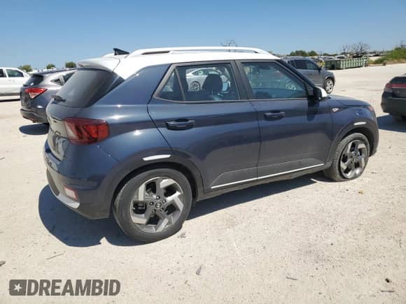 2022 Hyundai Venue SEL с VIN KMHRC8A32NU153531, выставлен на аукционе Copart как лот 72997684 с пробегом 28 850 миль миль и Списание • Salvage title. История ставок и продаж доступна на DreamBid. Изображение 3.