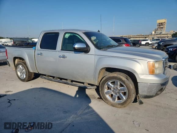 ✅ 2012 GMC Sierra 1500 SLE • VIN: 3GTP1VE0XCG202717 • Lot: 71018095. Wystawiony na Copart z przebiegiem 131 385 mil. Bezpłatny archiwum sprzedaży aukcyjnych z USA i szczegółowy raport historii pojazdu na DreamBid. Zdjęcie 4.