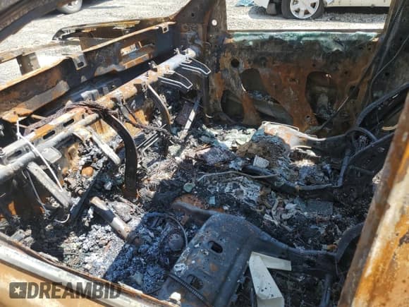 ✅ 2015 Chevrolet Colorado 4WD LT • VIN: 1GCHTBEA3F1146242 • Лот: 58221805. Опубликован ранее на Copart с пробегом Не указан. Бесплатный доступ к архиву аукционных продаж из США и подробный отчёт об истории автомобиля на DreamBid. Изображение 7.