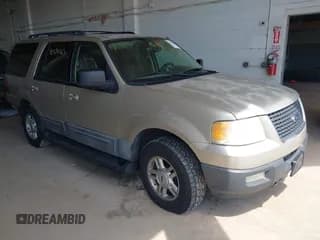 ✅ 2005 Ford Expedition Special Service • VIN: 1FMPU16525LA81872 • Лот: 42374363. Опубликован ранее на IAAI с пробегом 285 499 миль. Бесплатный доступ к архиву аукционных продаж из США и подробный отчёт об истории автомобиля на DreamBid. Изображение 1.