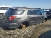 ✅ 2019 Ford Explorer XLT • VIN: 1FM5K7DH4KGA88064 • Lot: 45534705. Wystawiony na Copart z przebiegiem 49 845 mil. Bezpłatny archiwum sprzedaży aukcyjnych z USA i szczegółowy raport historii pojazdu na DreamBid. Zdjęcie 3.