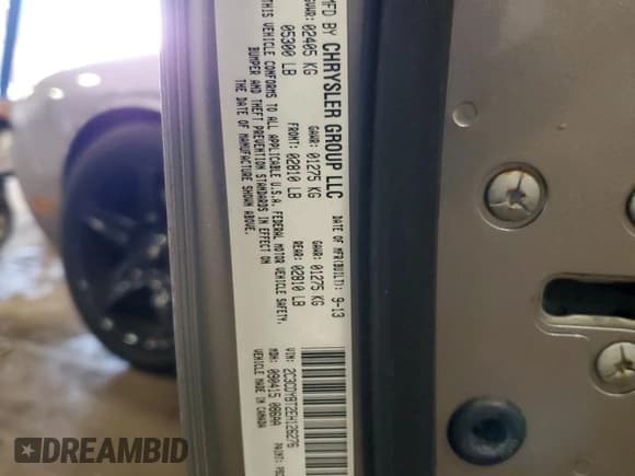 ✅ 2014 Dodge Challenger R/T • VIN: 2C3CDYBT2EH126276 • Lot: 86502105. Listed on Copart with 126,021 mi. Free auction sales archive from the USA and detailed vehicle history report at DreamBid. Image 12.