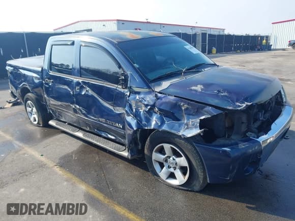 ✅ 2006 Nissan Titan SE • VIN: 1N6BA07A96N568227 • Lot: 41489899. Wystawiony na IAAI z przebiegiem 337 201 mil. Bezpłatny archiwum sprzedaży aukcyjnych z USA i szczegółowy raport historii pojazdu na DreamBid. Zdjęcie 1.