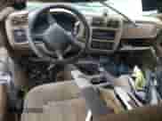 2000 Chevrolet Blazer LS с VIN 1GNCS13W6Y2155253, выставлен на аукционе Copart как лот 55951095 с пробегом 243 661 миль миль и Списание • Salvage title. История ставок и продаж доступна на DreamBid. Изображение 8.