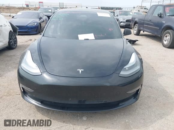 ✅ 2021 Tesla Model 3 Performance • VIN: 5YJ3E1ECXMF056512 • Lot: 42287626. Wystawiony na IAAI z przebiegiem 110 308 mil. Bezpłatny archiwum sprzedaży aukcyjnych z USA i szczegółowy raport historii pojazdu na DreamBid. Zdjęcie 12.