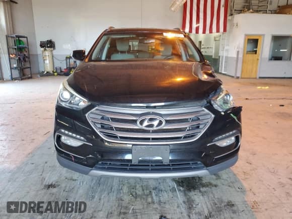✅ 2017 Hyundai Santa Fe 2.4L • VIN: 5XYZU3LB4HG414155 • Lot: 91306285. Listed on Copart with 100,058 mi. Free auction sales archive from the USA and detailed vehicle history report at DreamBid. Image 5.