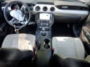 ✅ 2019 Ford Mustang GT Premium • VIN: 1FATP8FF3K5204869 • Lot: 69655355. Wystawiony na Copart z przebiegiem 85 642 mil. Bezpłatny archiwum sprzedaży aukcyjnych z USA i szczegółowy raport historii pojazdu na DreamBid. Zdjęcie 8.