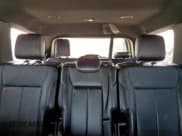 ✅ 2018 Ford Expedition XLT • VIN: 1FMJU1HT7JEA23918 • Lot: 85142165. Wystawiony na Copart z przebiegiem 102 642 mil. Bezpłatny archiwum sprzedaży aukcyjnych z USA i szczegółowy raport historii pojazdu na DreamBid. Zdjęcie 10.