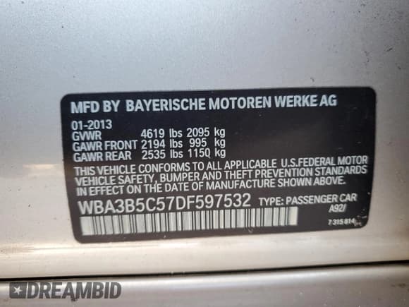 ✅ 2013 BMW 3 Series 328i xDrive • VIN: WBA3B5C57DF597532 • Lot: 76684754. Wystawiony na Copart z przebiegiem 129 840 mil. Bezpłatny archiwum sprzedaży aukcyjnych z USA i szczegółowy raport historii pojazdu na DreamBid. Zdjęcie 12.