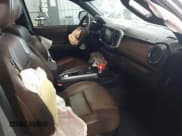 ✅ 2017 Toyota Tacoma Limited • VIN: 3TMGZ5AN6HM100365 • Lot: 42528262. Listed on IAAI with 93,928 mi. Free auction sales archive from the USA and detailed vehicle history report at DreamBid. Image 5.