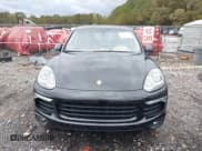 ✅ 2016 Porsche Cayenne • VIN: WP1AA2A22GLA08072 • Lot: 43574407. Wystawiony na IAAI z przebiegiem 139 768 mil. Bezpłatny archiwum sprzedaży aukcyjnych z USA i szczegółowy raport historii pojazdu na DreamBid. Zdjęcie 12.