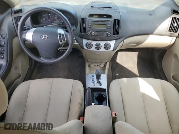 ✅ 2009 Hyundai Elantra GLS • VIN: KMHDU46D49U752888 • Лот: 71145915. Опубликован ранее на Copart с пробегом 89 548 миль. Бесплатный доступ к архиву аукционных продаж из США и подробный отчёт об истории автомобиля на DreamBid. Изображение 8.