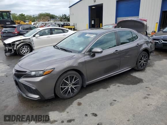 2021 Toyota Camry Hybrid SE с VIN 4T1S31AK8MU559196, выставлен на аукционе Copart как лот 69206845 с пробегом 58 004 миль миль и Списание • Salvage title. История ставок и продаж доступна на DreamBid. Изображение 1.